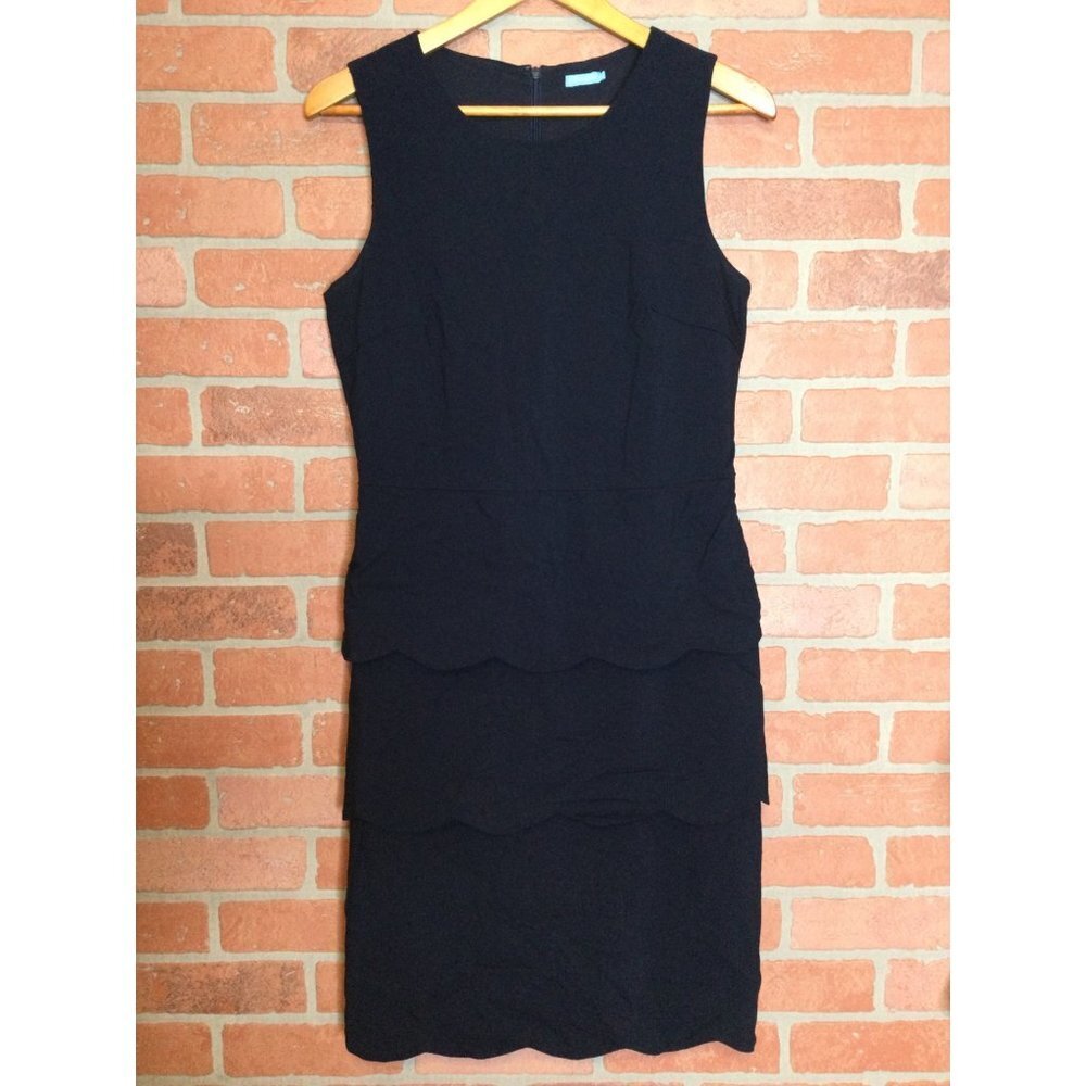 J. McLaughlin Women's Sleeveless Sheath Dress W/ Tiered Scallop Skirt Blue SZ 10